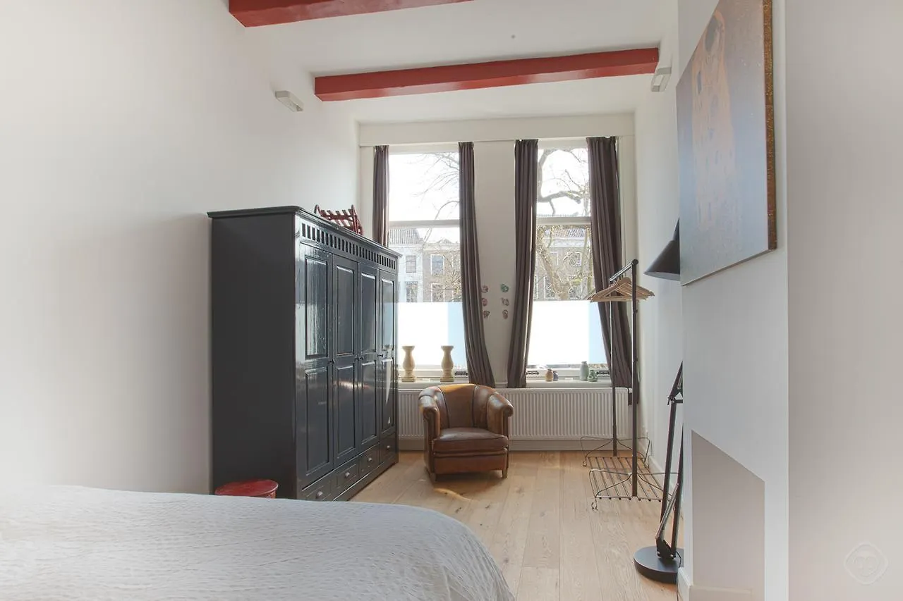 אוטרכט Oude Gracht Apartment